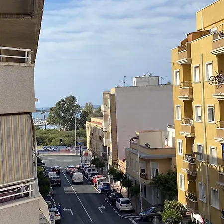 Casa Solecito Soleado De 50m2, 2 Habitaciones, Cerca Del Mar Torrevieja